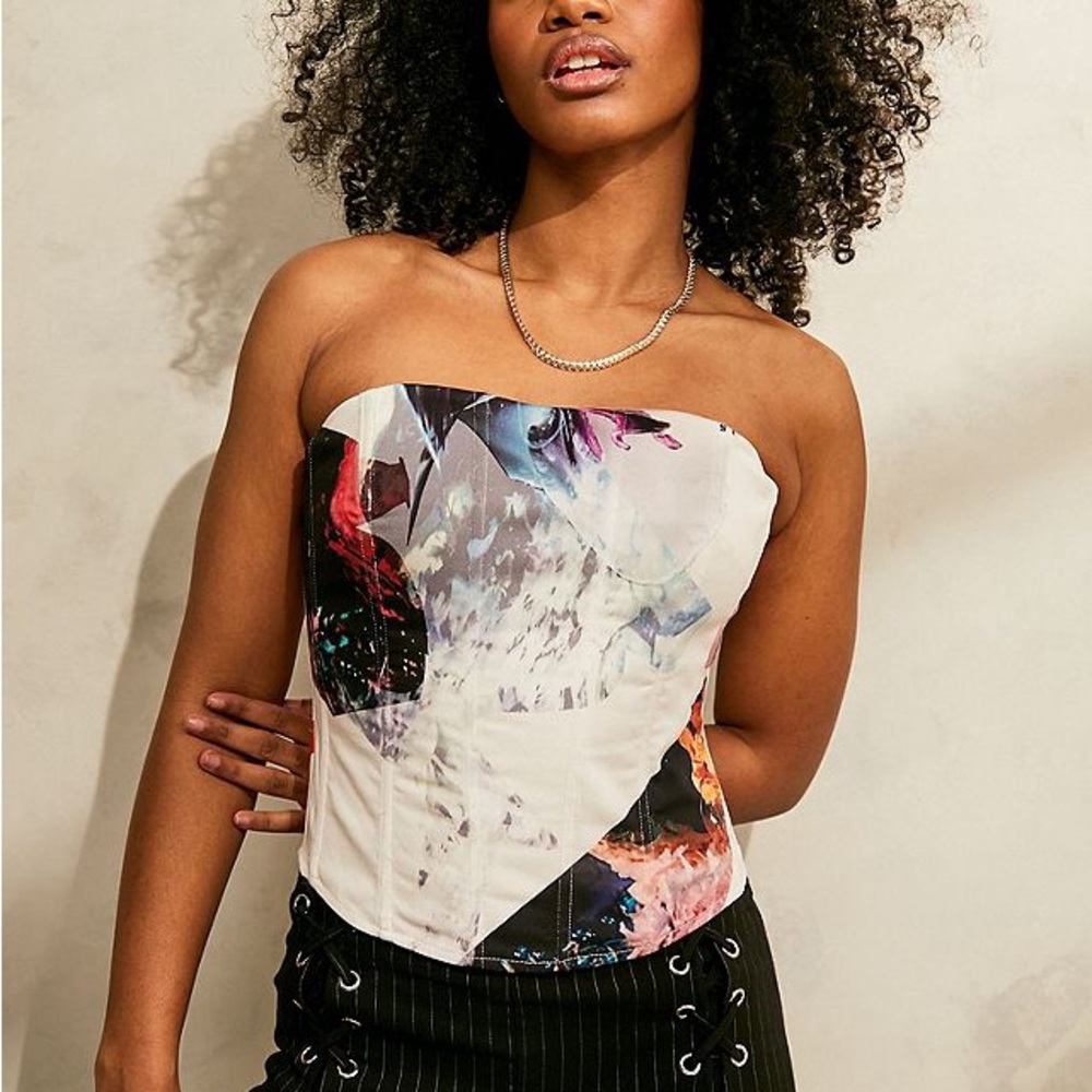 Miaou x Urban corset Top